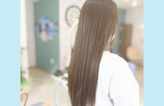 長嶺で美容室をお探しならRIVA+（リーヴァプラス）までお越しください！髪質改善も行っております！